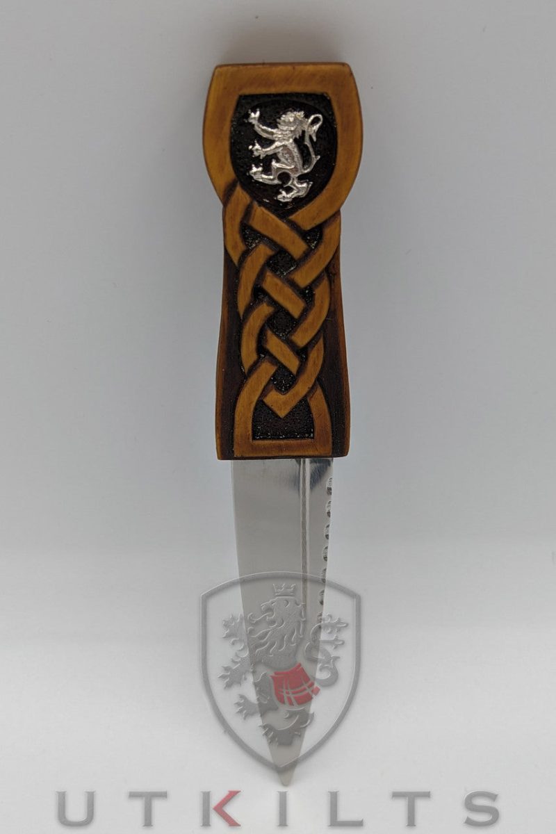 Wood Effect Lion knife 63699.1666736991.1280.1280